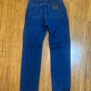 47mwz Wrangler Cowboy Cut